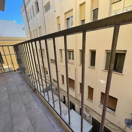 Centralissimo-a Due Passi Dal Mare! * Anzio
